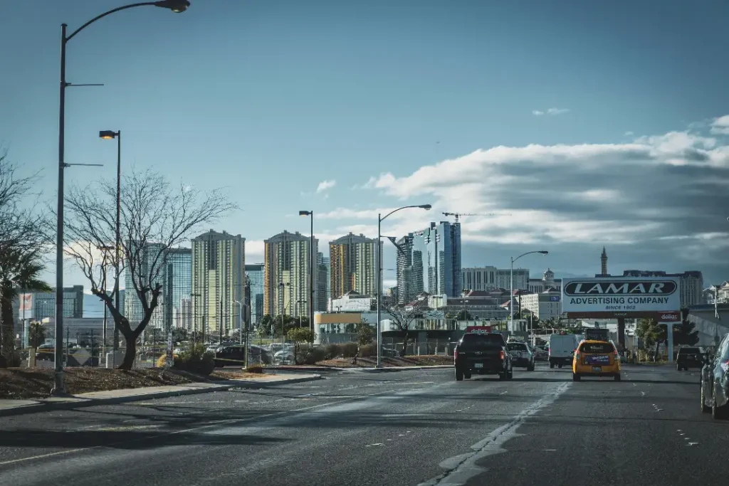 Is henderson nevada a good place to live, city landscape